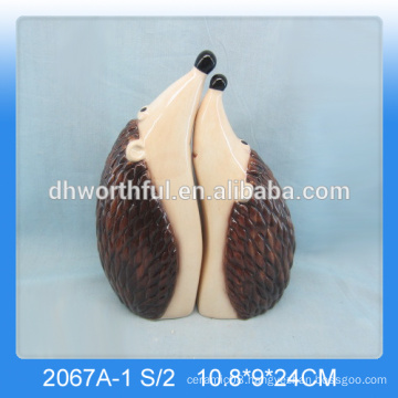 New arrivals ceramic hedgehog decorations,ceramic hedgehog figurine for home decoration